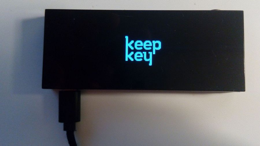keepkey-obzor_1.jpg