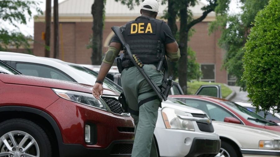 отмывание через биткоин