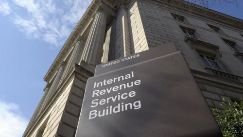 Американские законодатели призывают IRS создать налоговые рамки для криптовалют