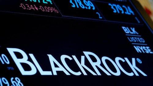 Глава BlackRock: ETF биткоина появятся когда индустрия станет «законной»