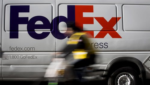 Логистический гигант FedEx призывает к стандартизации блокчейна