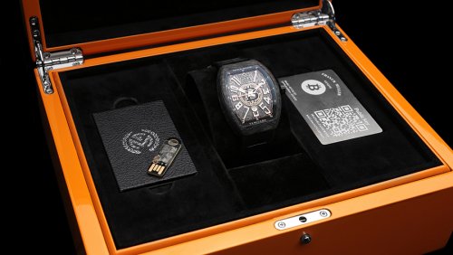 Производитель люксовых швейцарских часов выпускает модель с поддержкой биткоина