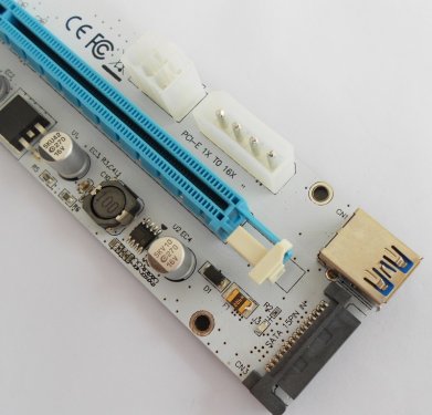 100-pci-e-Riser-Card-PCI-E-1x-16x4.jpg