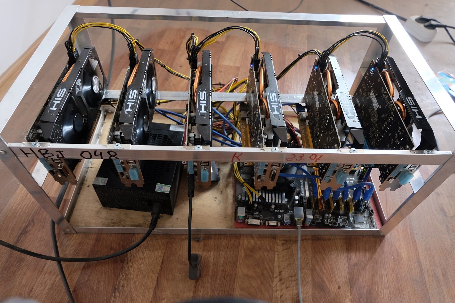 Какими видеокартами майнить. RX 470 4gb Mining. Майнинг ферма rx570 4gb x 6. Майнинг ферма 3090. Видеокарта радеон RX 470 майнинг ферма.