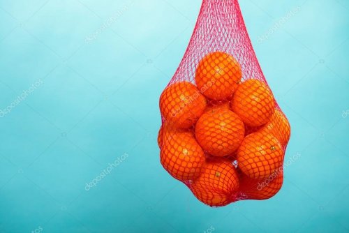 depositphotos_48437379-stock-photo-fresh-oranges-fruits-in-mesh.jpg